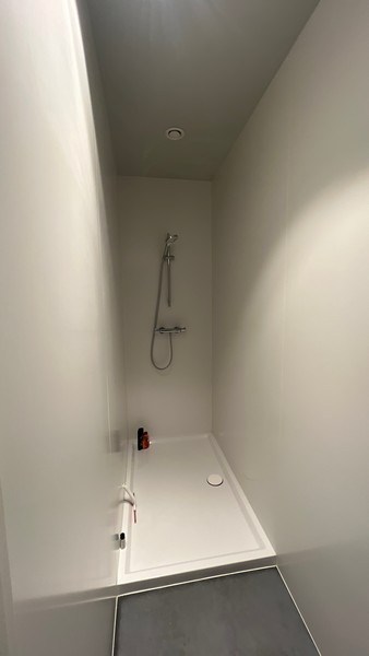 High-end bedrijfsgebouw te huur op bedrijventerrein E17/4 in Lokeren