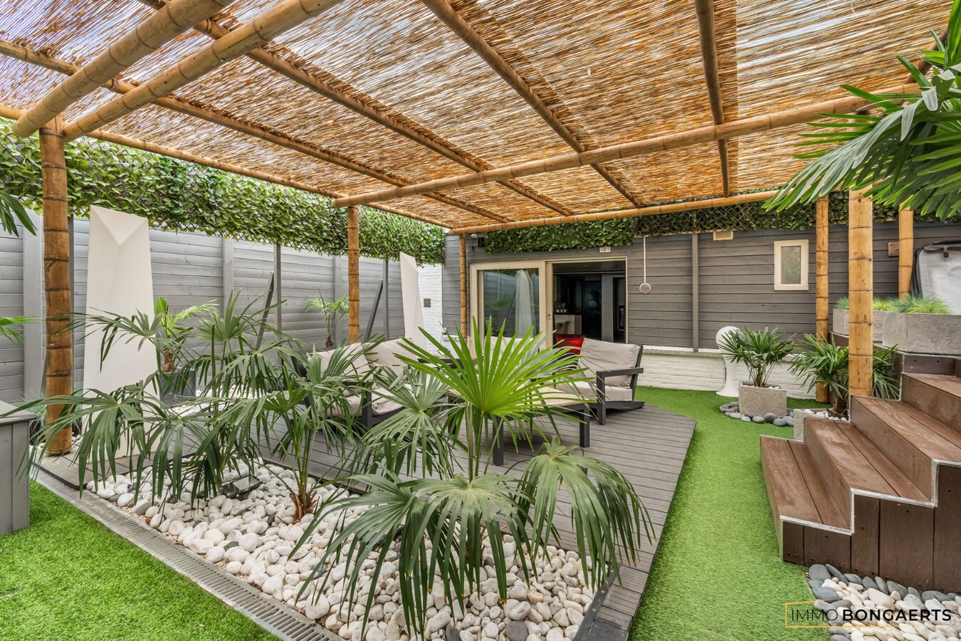 Exclusieve woning met volledig uitgeruste wellnesspraktijk nabij Hasselt 