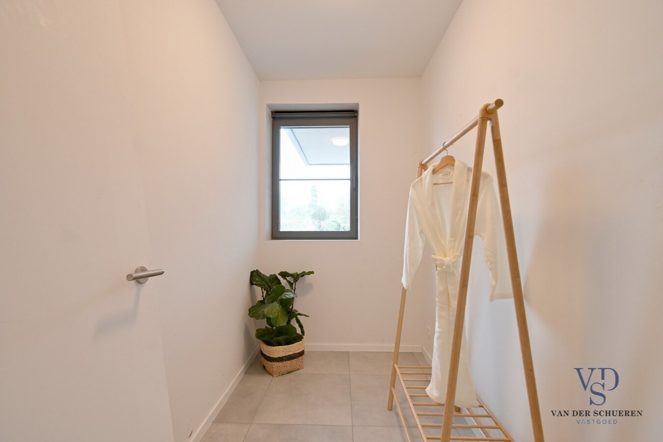 Gelijkvloers appartement met 2 terrassen. 