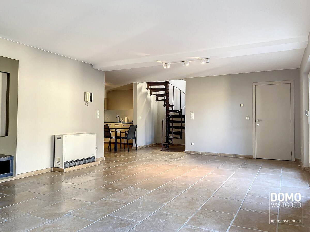 Mooi Duplex Appartement met gemeenschappelijke tuin te Schulen 