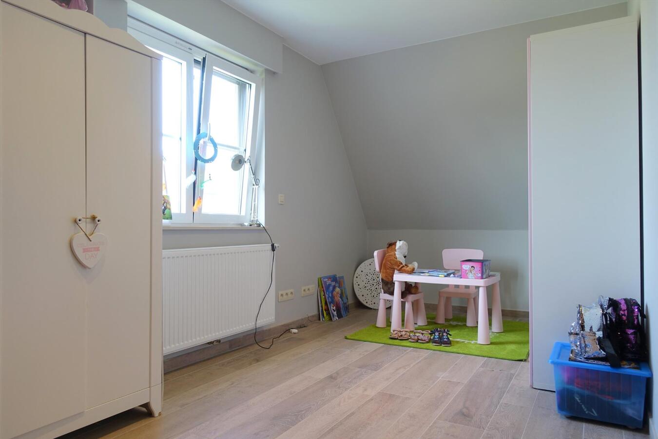 Uniek moderne nieuwbouwvilla met 4 slaapkamers 