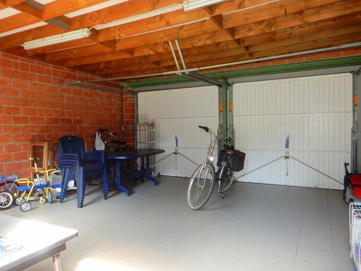 Half-open woning met 3 slaapkamers 