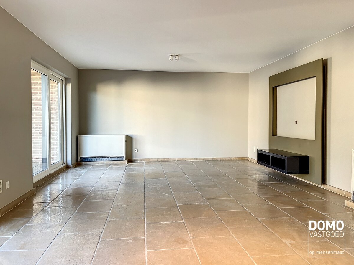 Mooi Duplex Appartement met gemeenschappelijke tuin te Schulen 