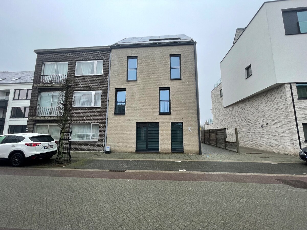 Te huur studio - Geel