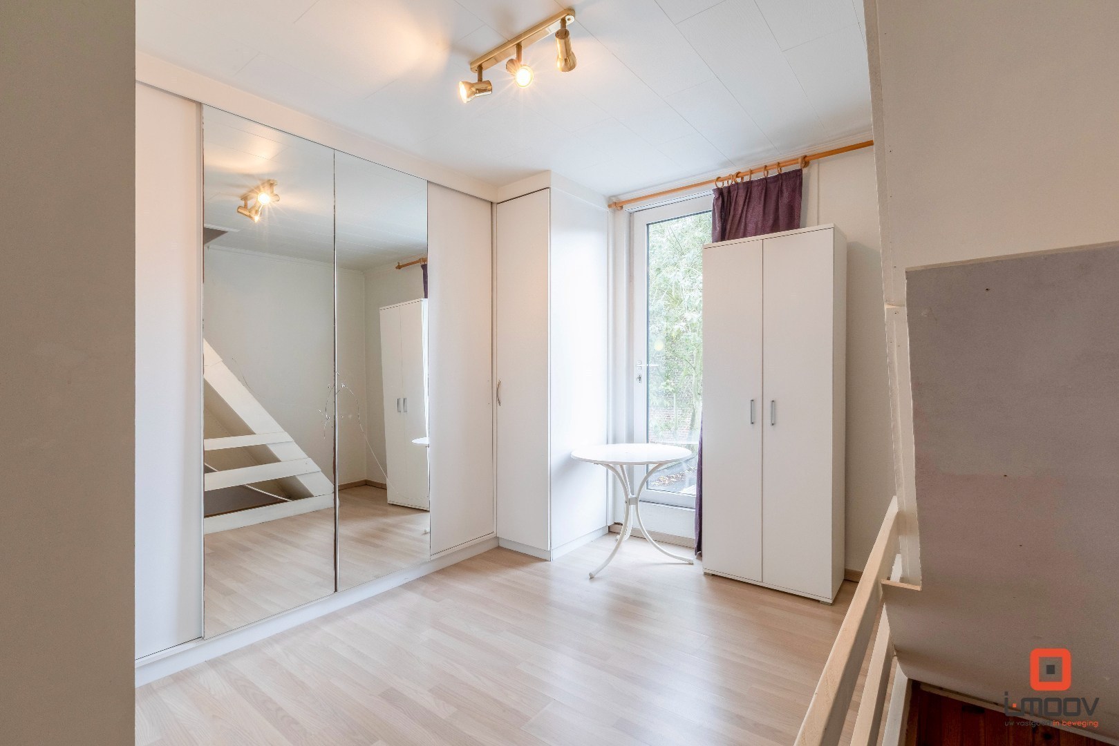 Charmante rijwoning te koop met koer en uitbreidingsmogelijkheden in Melle 