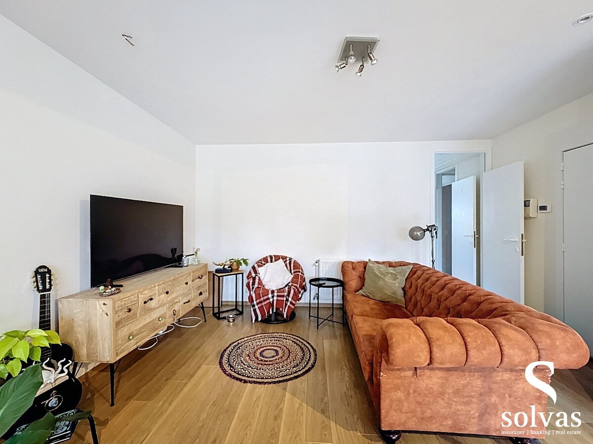 2-slaapkamerappartement met garage in centrum Zomergem 