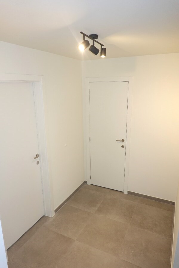 Energiezuinige Nieuwbouwwoning met garage in Varsenare 