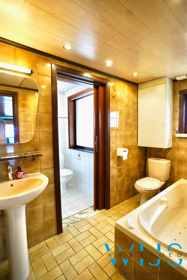 Woonhuis met 2 slaapkamers te Ertvelde ! 