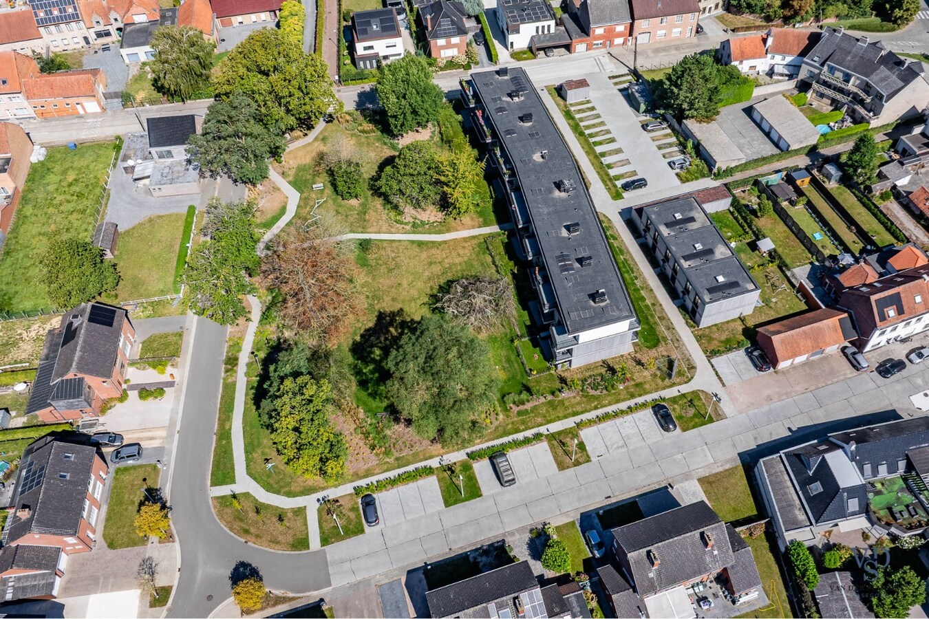 Gelijkvloers 2-slpk appartement 