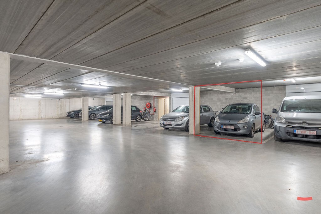 Benedenwoning verkocht in Ravels