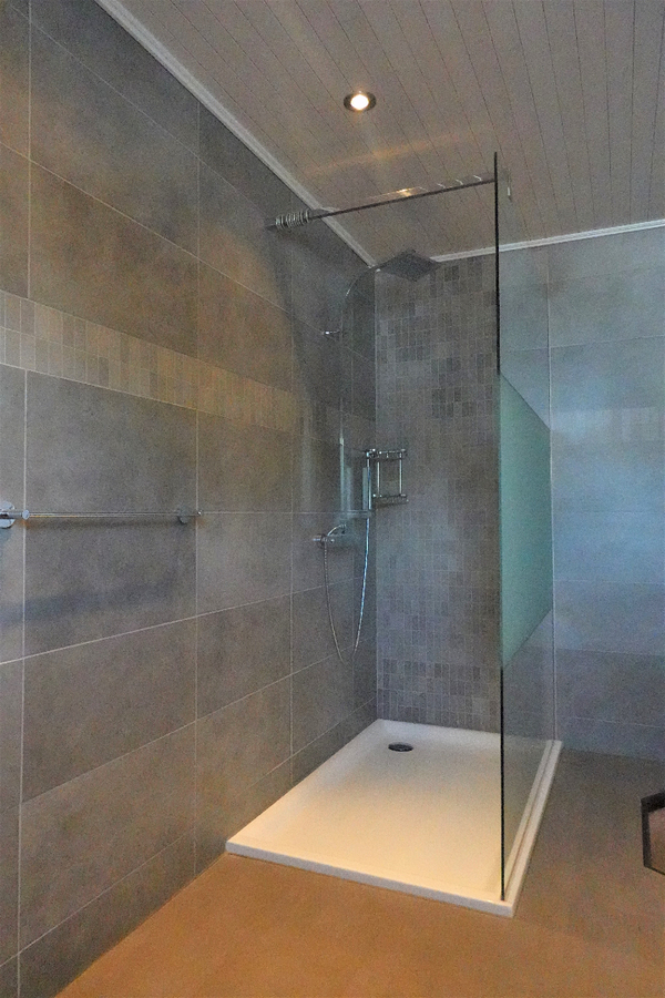 Halfopen woning op gunstige ligging ( zonder loods ) 