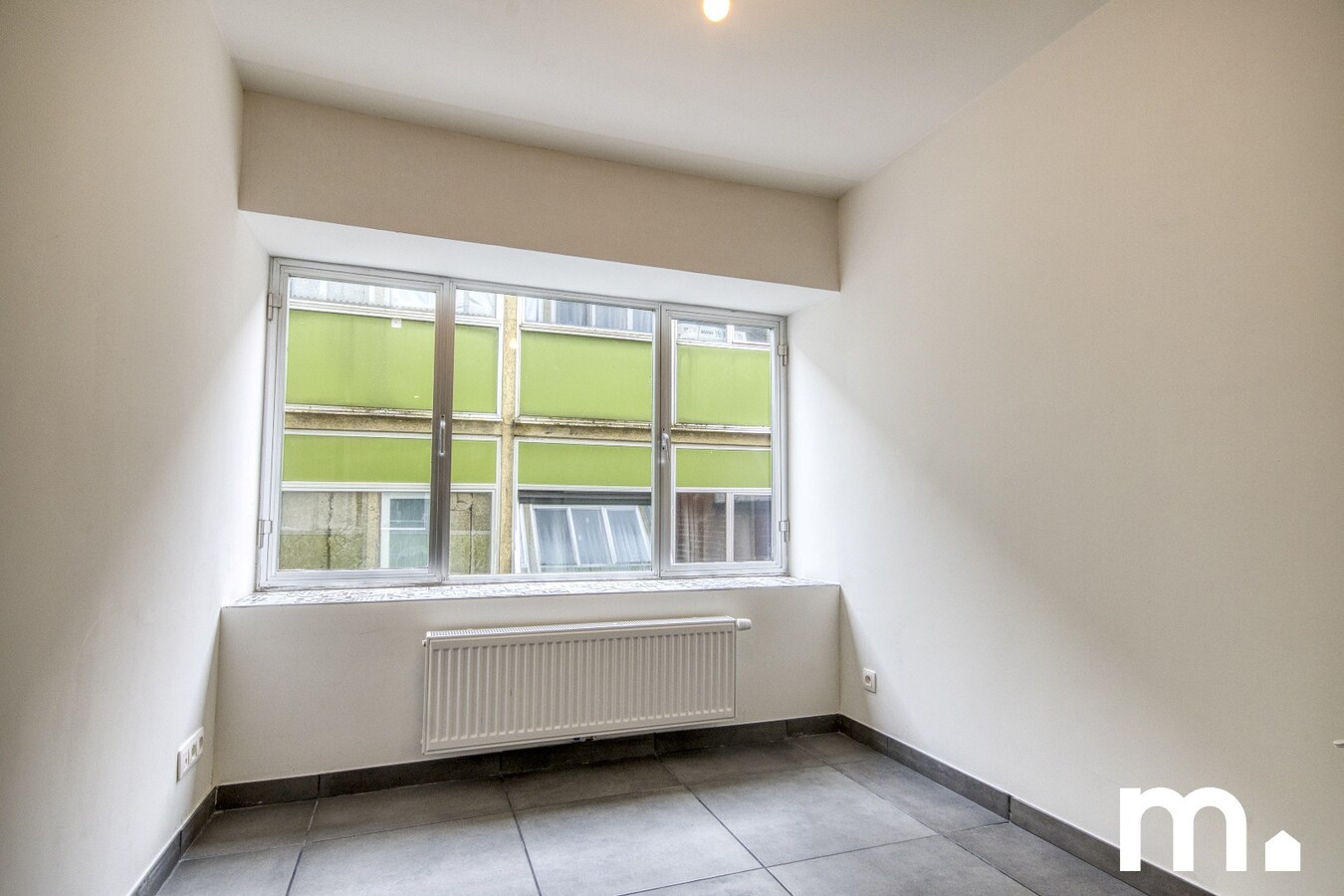Ruim Instapklaar appartement met 3 slaapkamers ! 