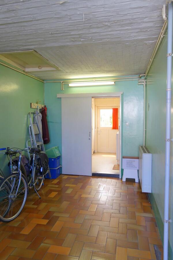 Ruime rijwoning met garage 