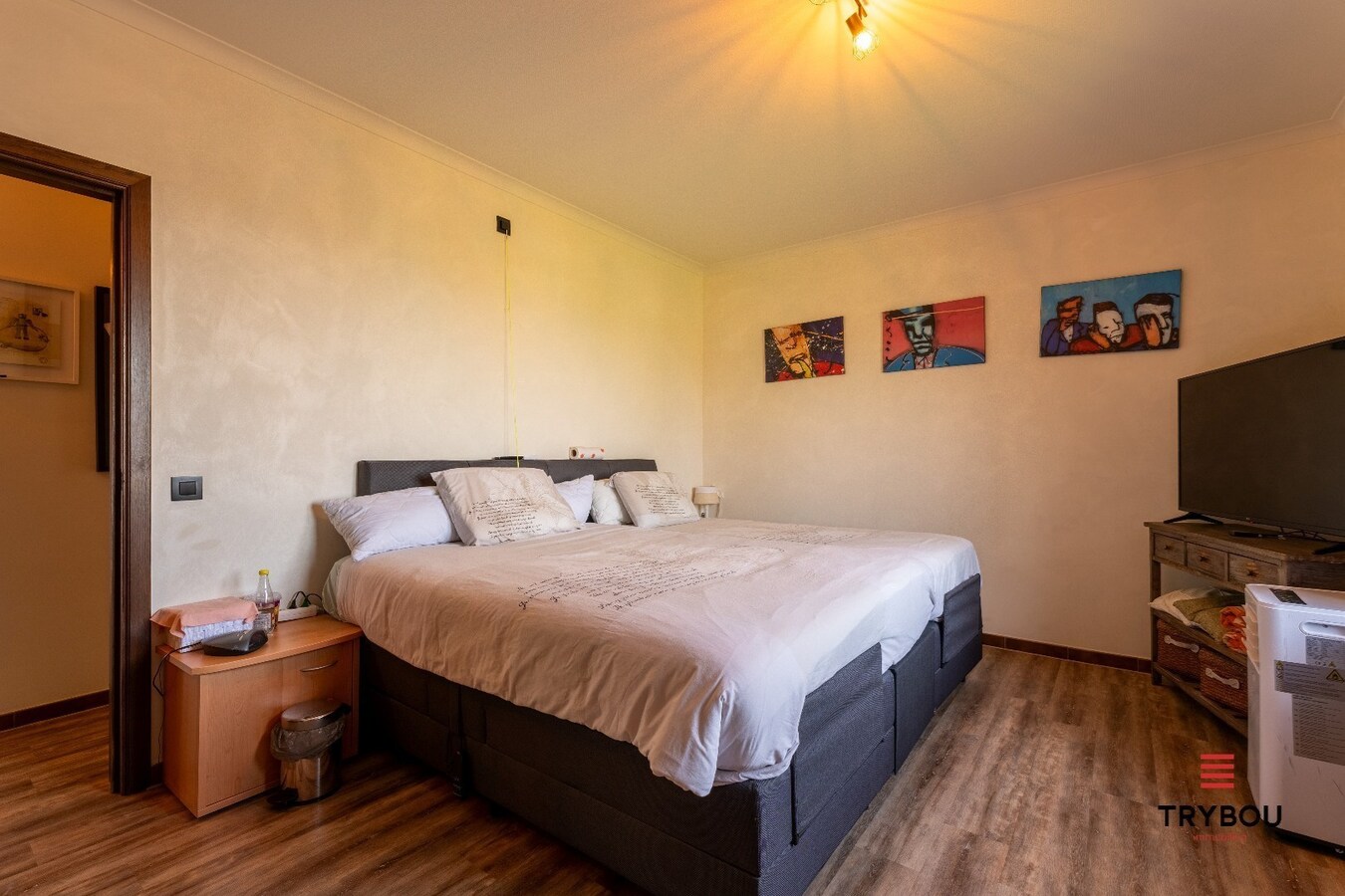 Gerenoveerde landelijke woning op een perceel van 1396m² met prachtige verzichten! 