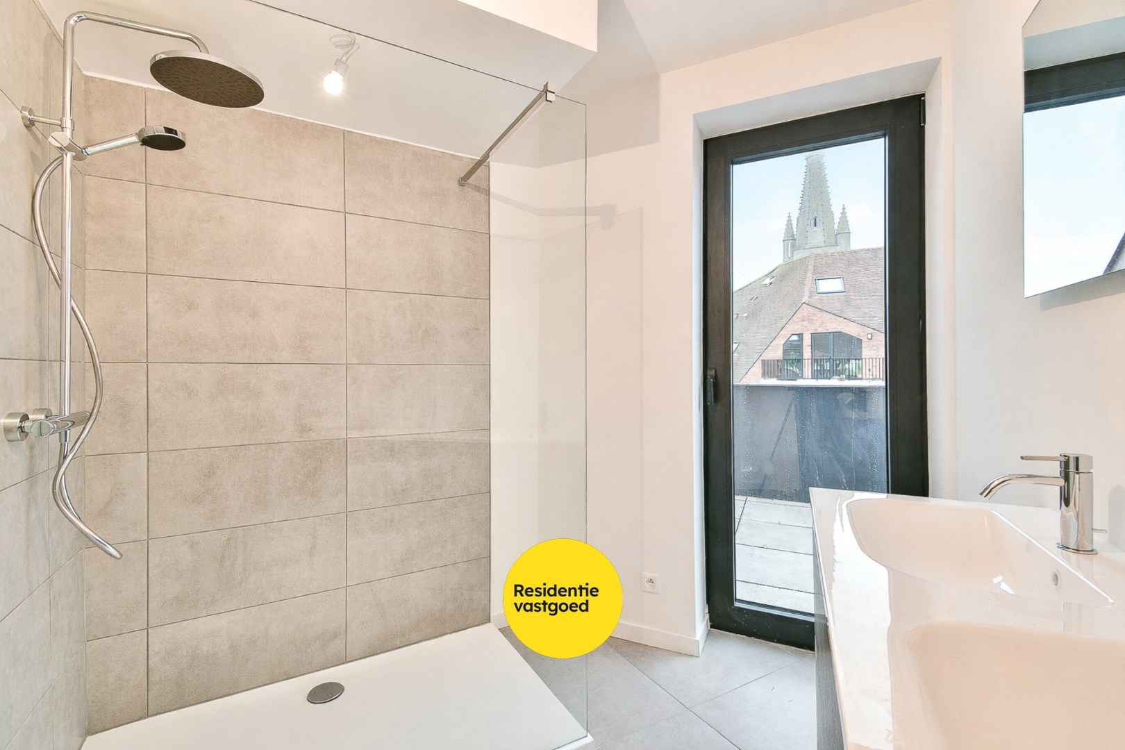 Exclusief duplex-appartement in centrum Gistel 