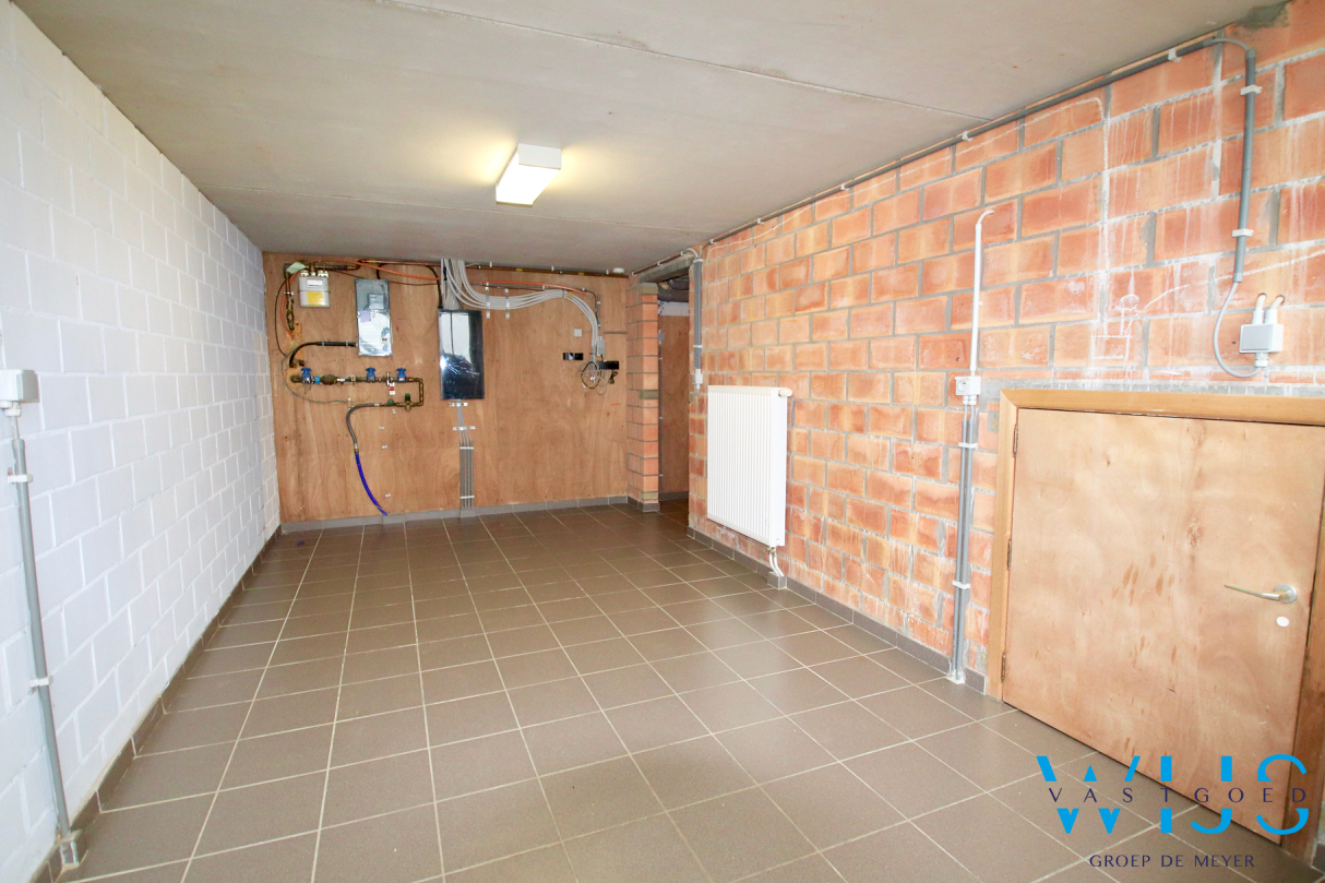 Instapklare bel-étage met 3 slaapkamers te ASSENEDE ! 