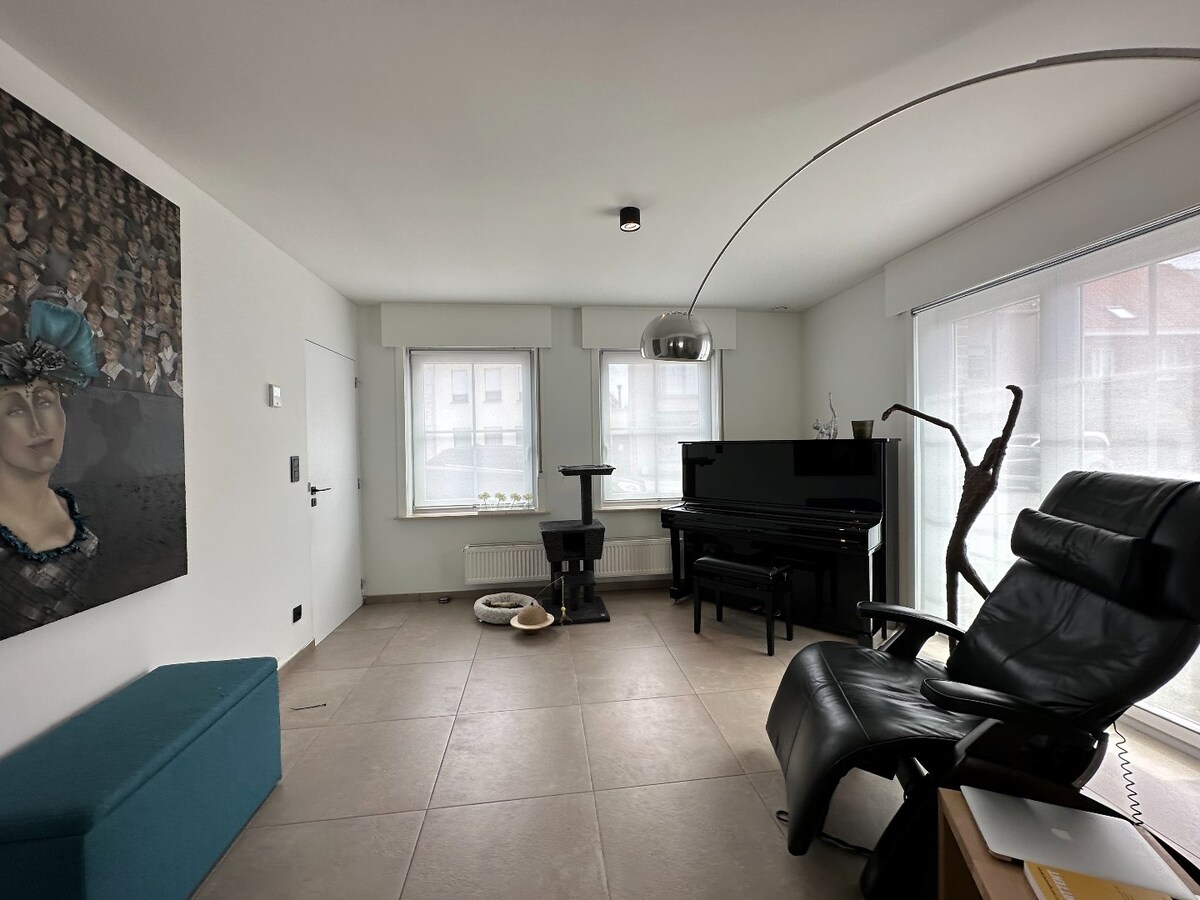 Ruime woning met 3 slaapkamers in het centrum van Keiem. 