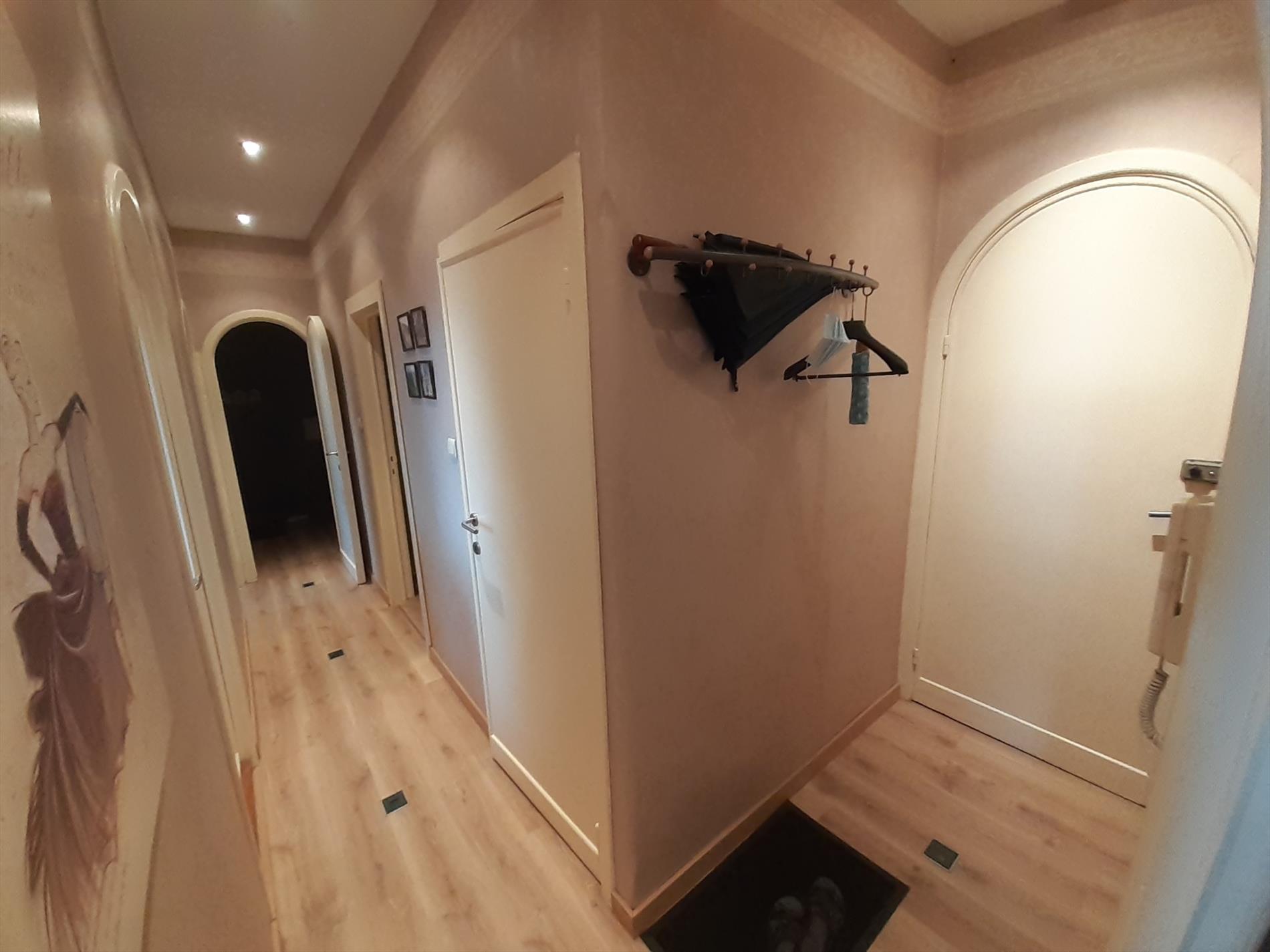 2 slaapkamer appartement met zijdelingse zeezicht 