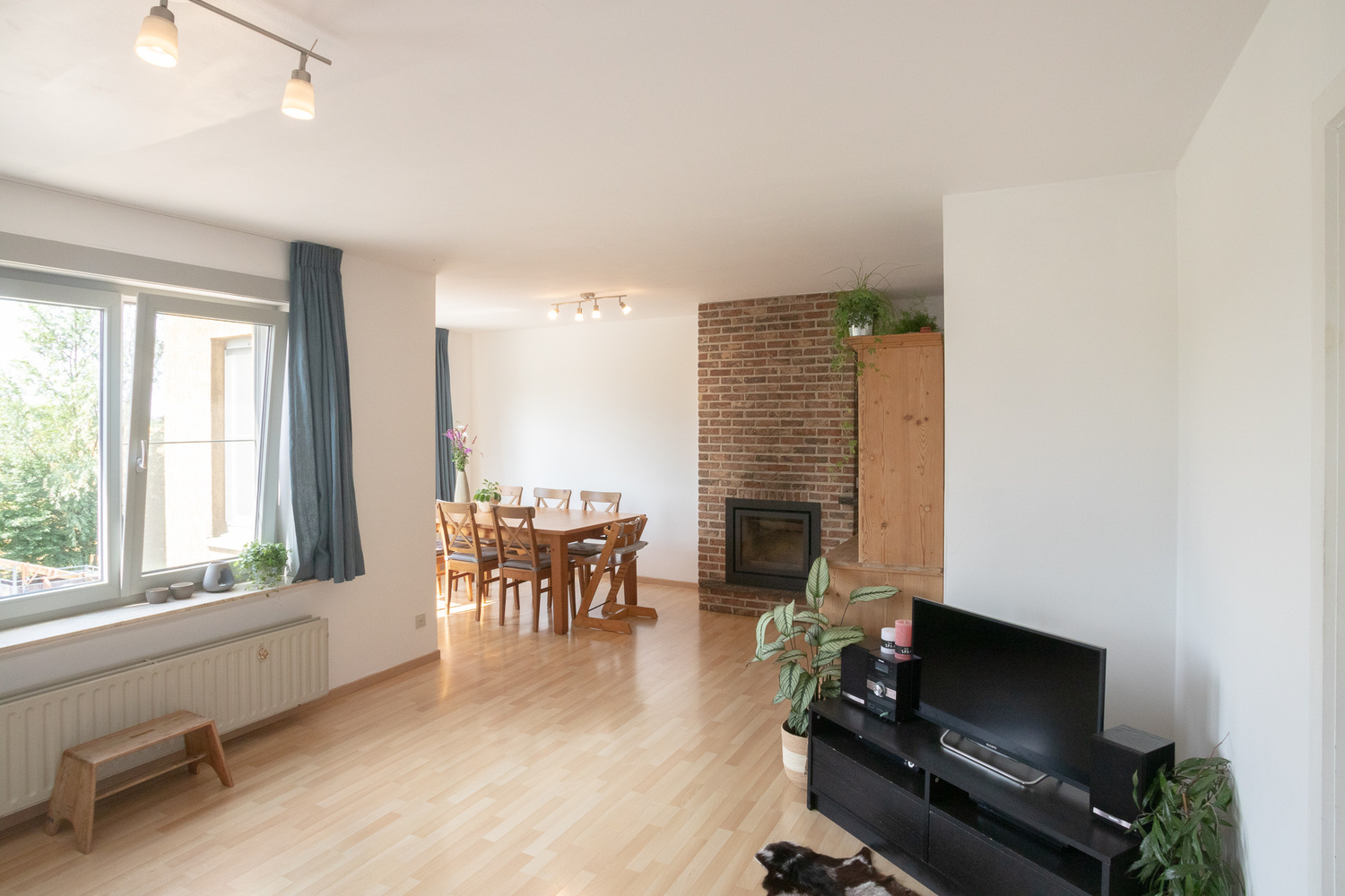 Ruime, landelijk gelegen en instapklare bel-étage met grote tuin 