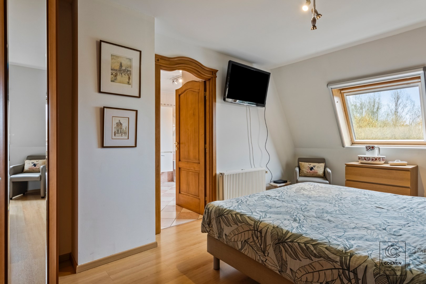 Ruim en stijlvol appartement van 146m² met zonnig terras in Lier! 