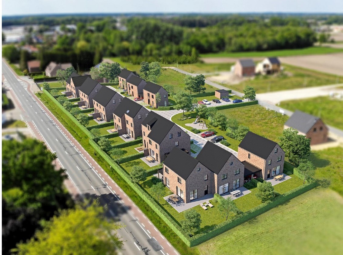 4 vrijstaande &amp; 12 halfvrijstaande BEN-woningen op een steenworp van de Nederlandse grens! 