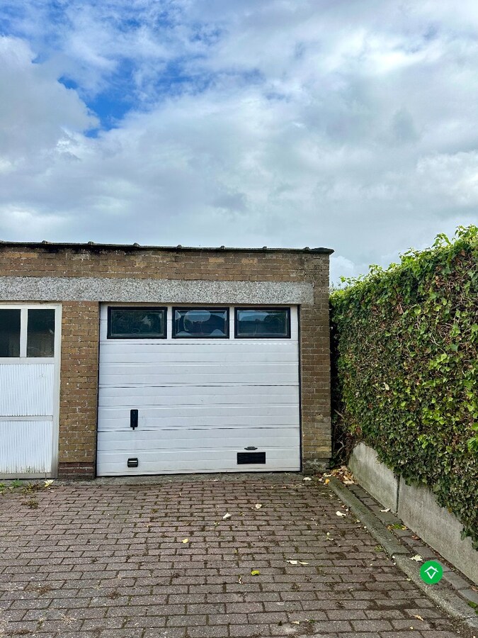 Instapklare woning met garage te huur in Gistel 