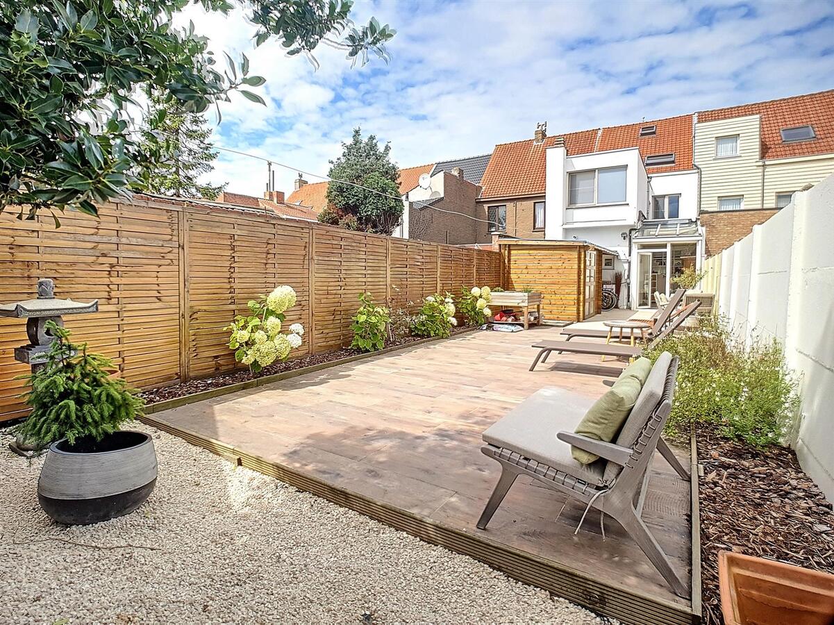 Aangename, volledig gerenoveerde en ruime gezinswoning - Zeebrugge 