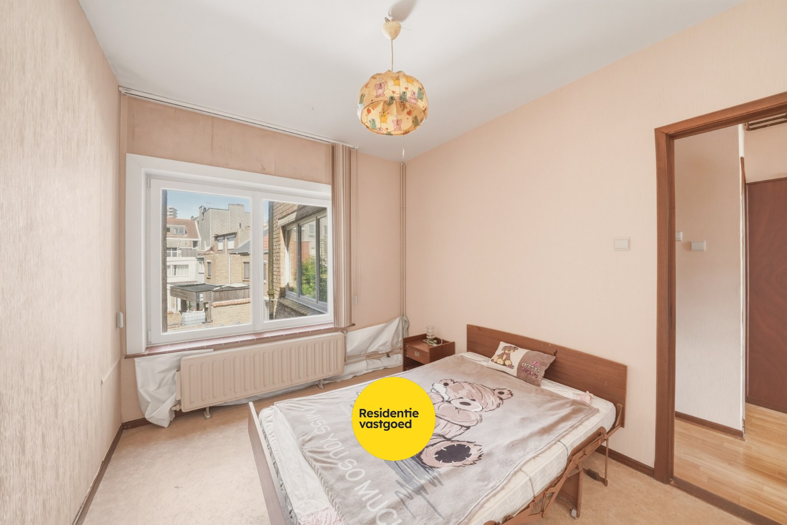 Ruime woning met garage en veel mogelijkheden te Mariakerke (Oostende) 