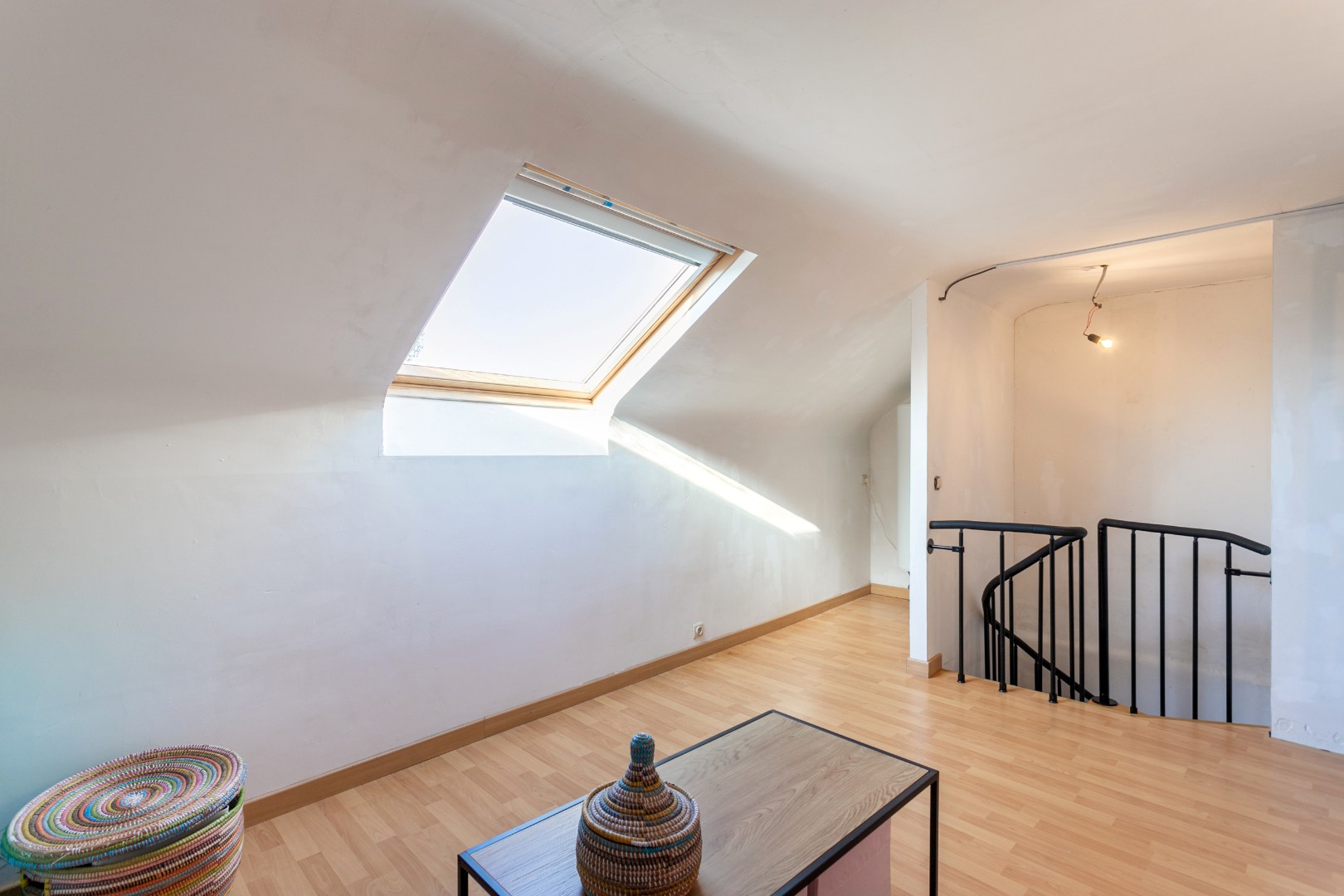 Instapklare woning met 3 slpk. , tuin en terras te Lembeek 