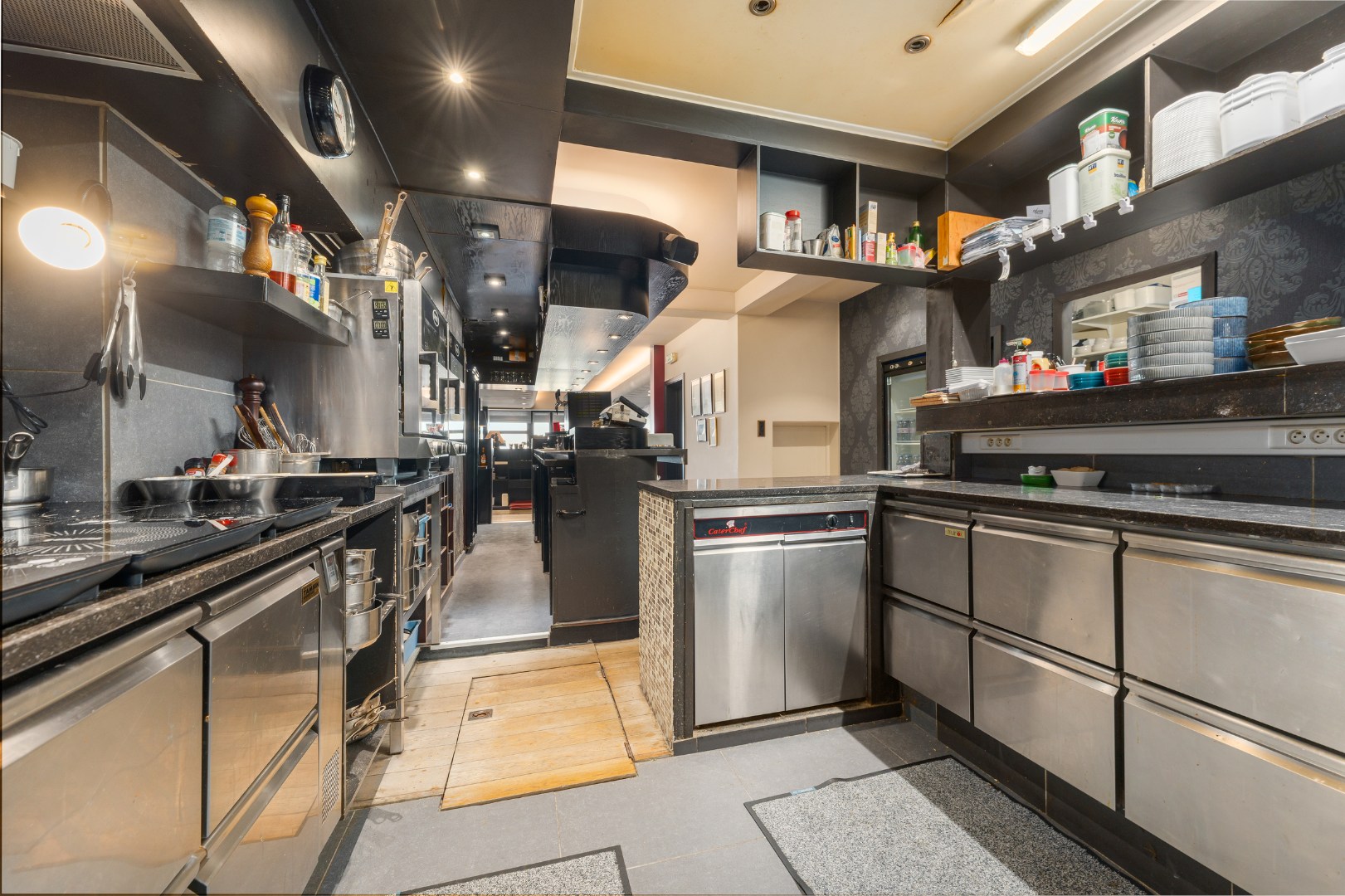 HANDELSPAND OP ZEEDIJK 