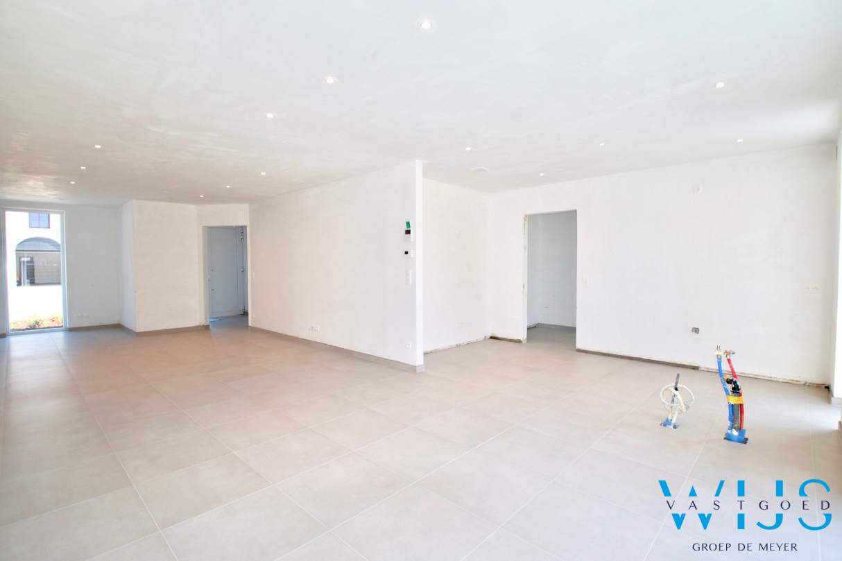 Tijdloze nieuwbouwwoning op TOPlocatie te ASSENEDE! 