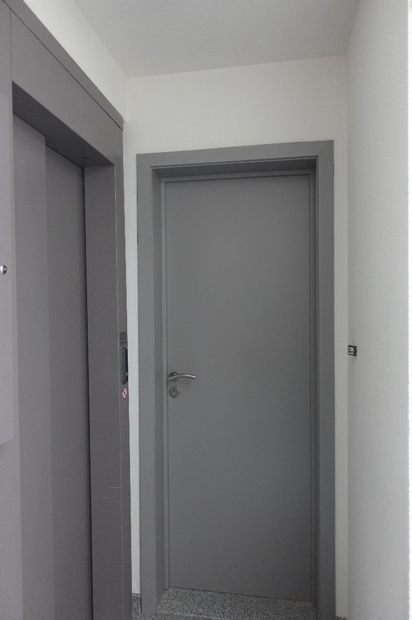 Appartement met carport 