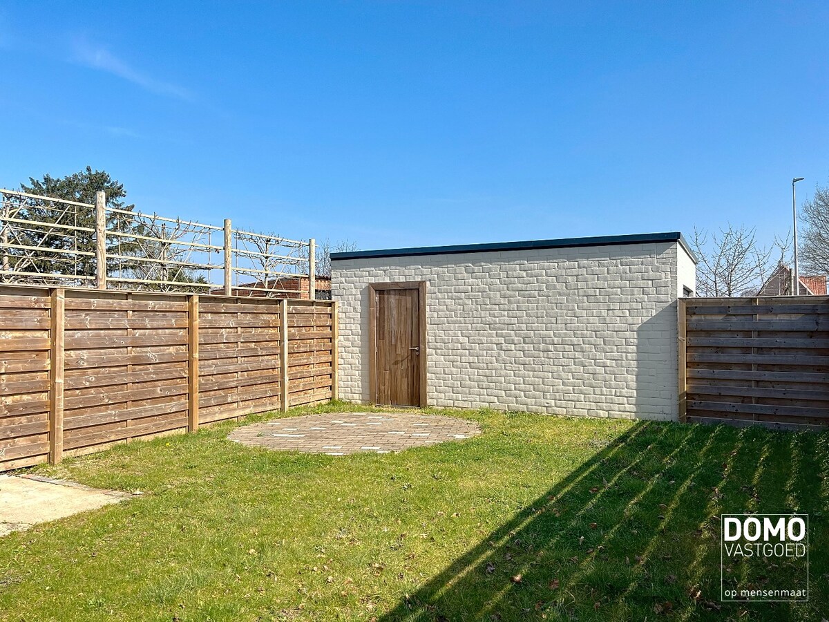 GERENOVEERDE HALF OPEN BEBOUWING MET GARAGE TE MELDERT (LUMMEN) 