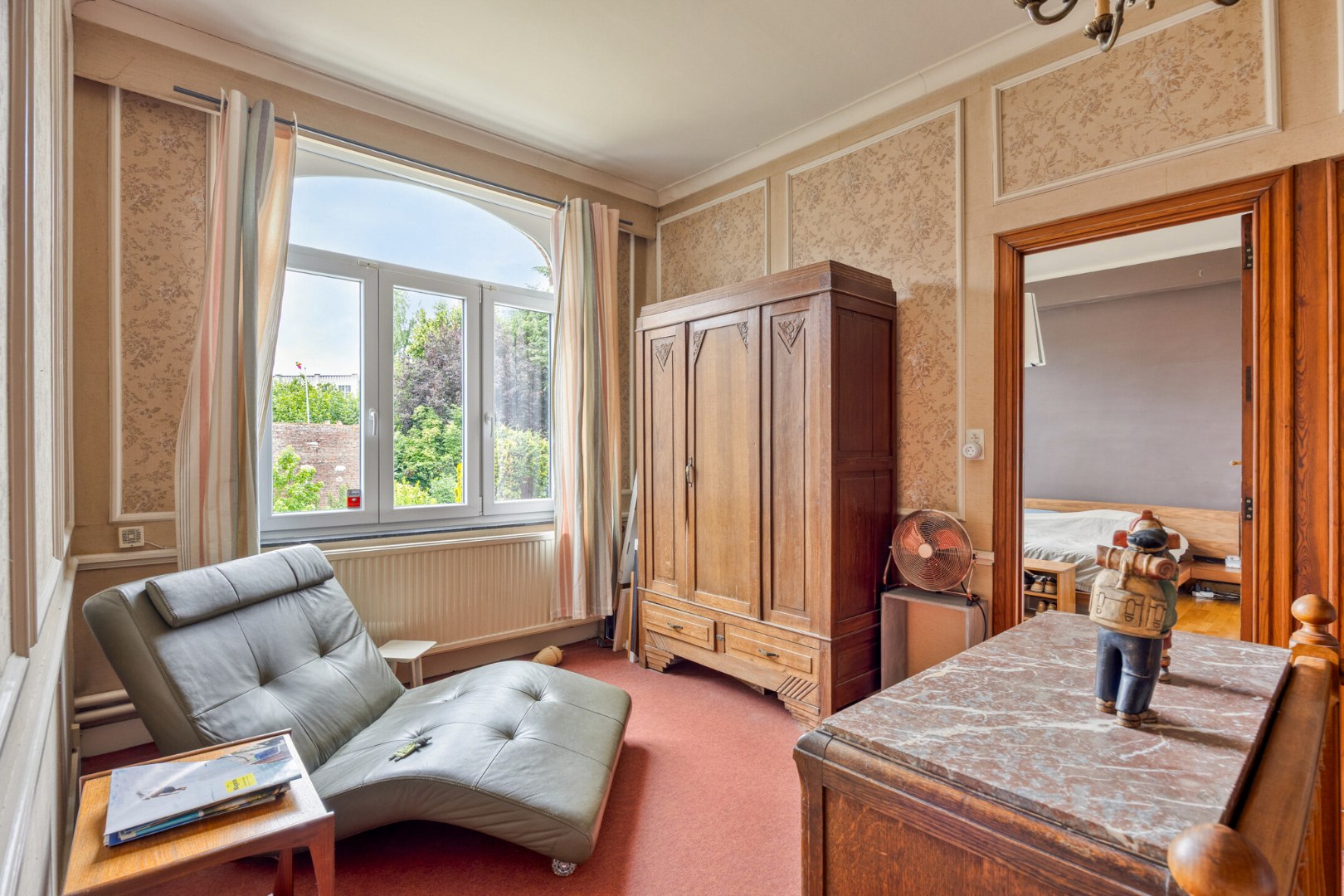 Charmant en karaktervol herenhuis, bureau en praktijkruimte, 4 kamers - 1502 LEMBEEK (HALLE) 