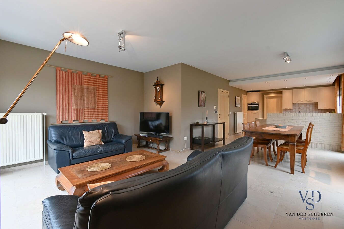 Tijdloze bungalow in rustige, residentiële verkaveling 