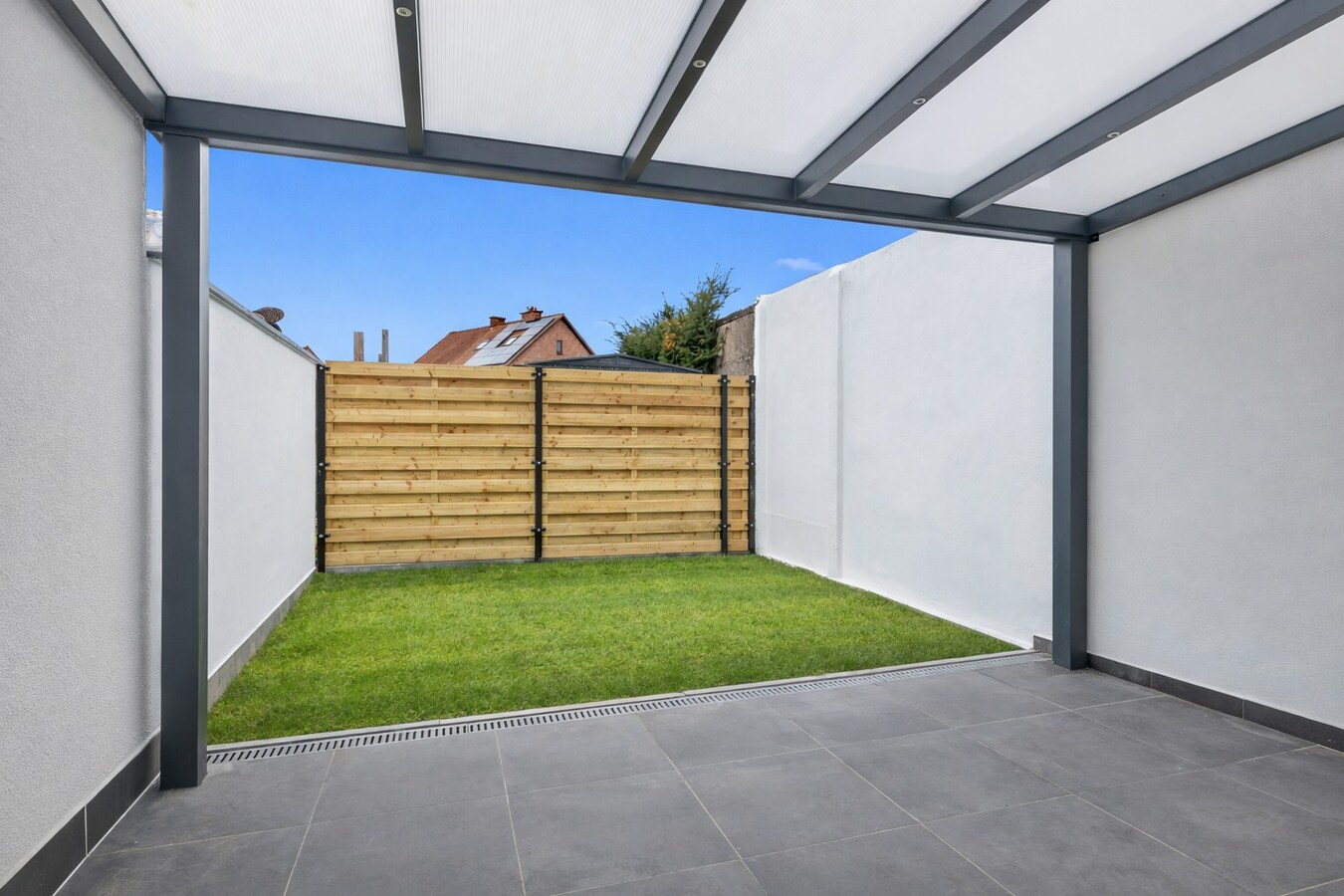 Modern afgewerkte woning gelegen in het hart van Lokeren 