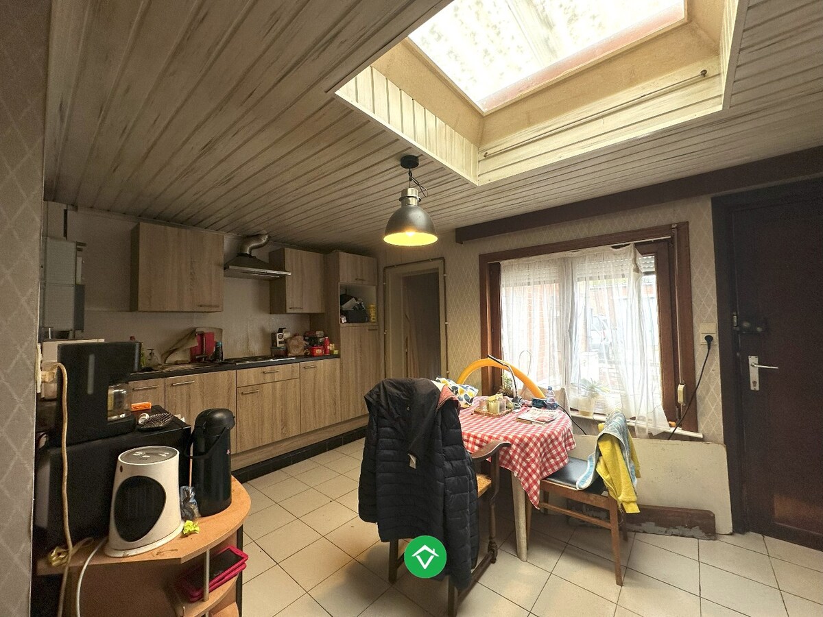 Charmante starterswoning met garage op toplocatie te Koekelare 