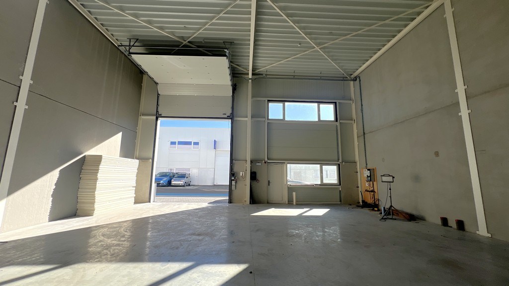Magazijn te koop in Heermeers Green Business Park in Evergem