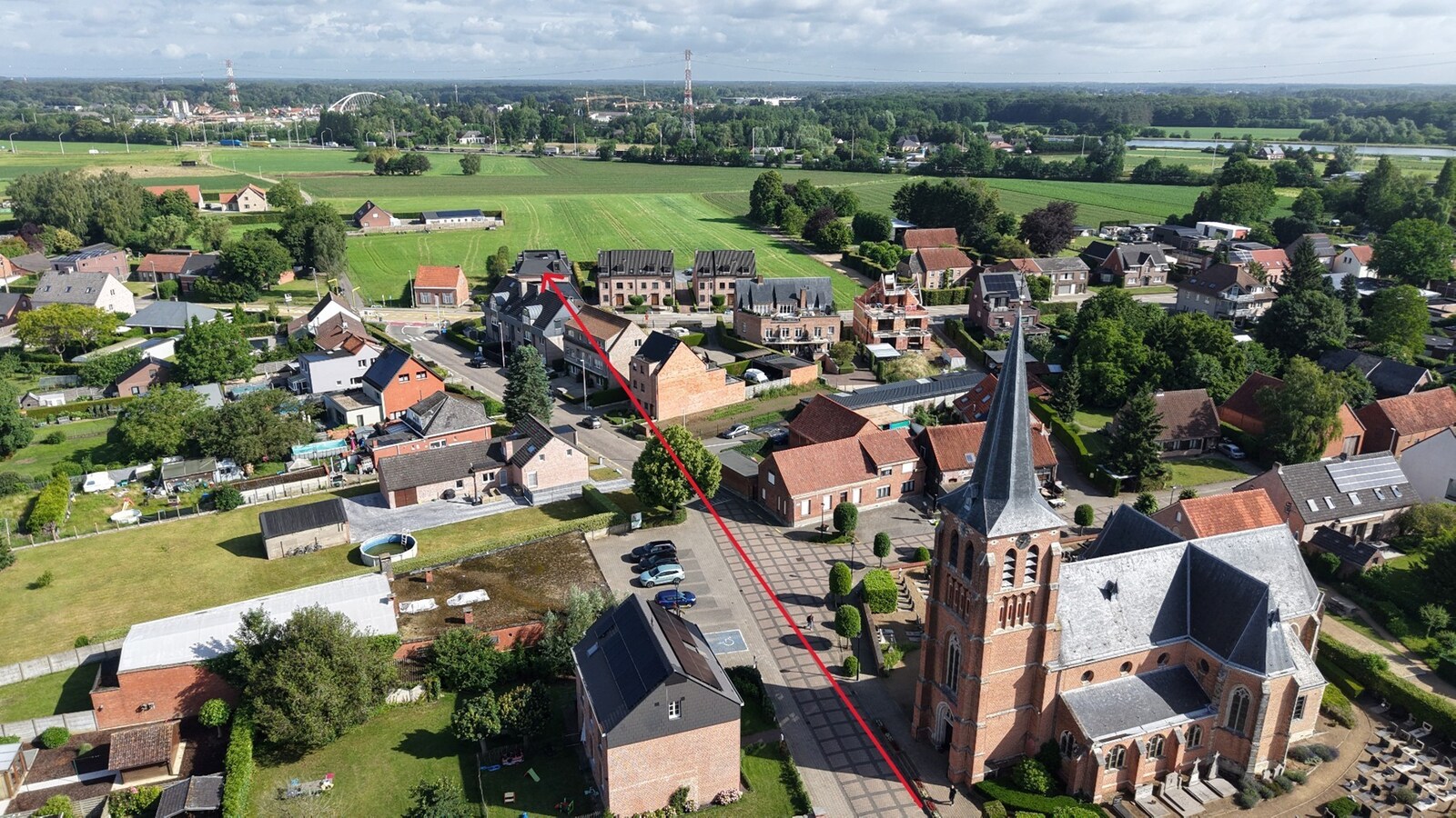Prachtig, energiezuinig dak appartement met 3 slaapkamers, terras en carport 
