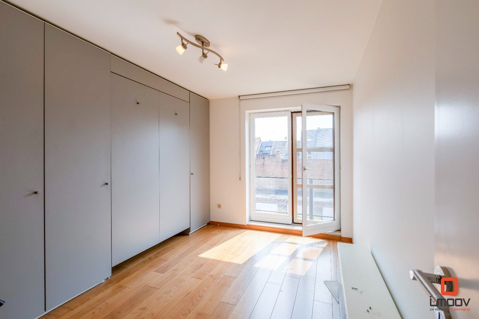 Lichtrijk appartement nabij het hippe stadsdeel Dok Noord 