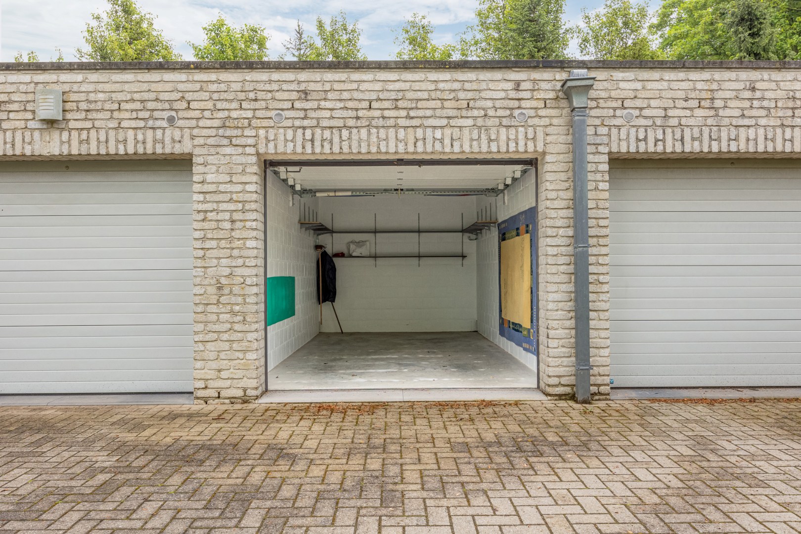 Appartement met terras en garagebox 