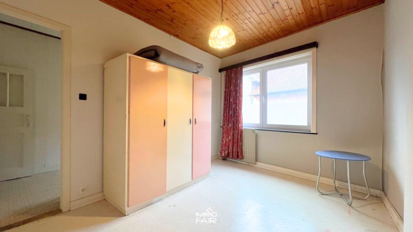 Budgetvriendelijke woning op royaal perceel! 