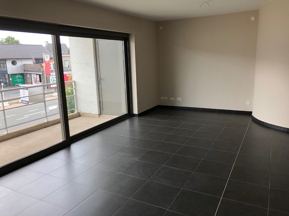 2 slaapkamer appartement op strategische locatie (incl. ondergrondse parking !!). 