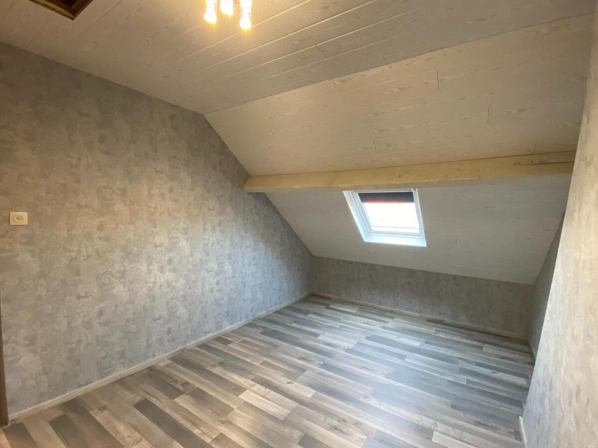 Ruime stadwoning met 4 slaapkamers in Ieper 