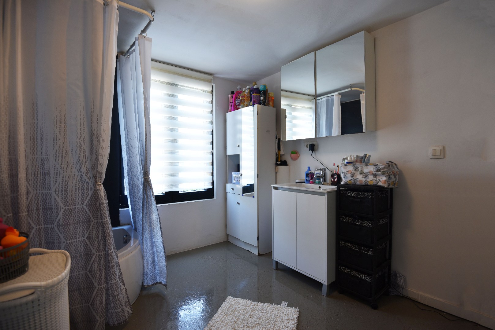 Energiezuinige woning met 3 slpks  te centrum Eeklo 