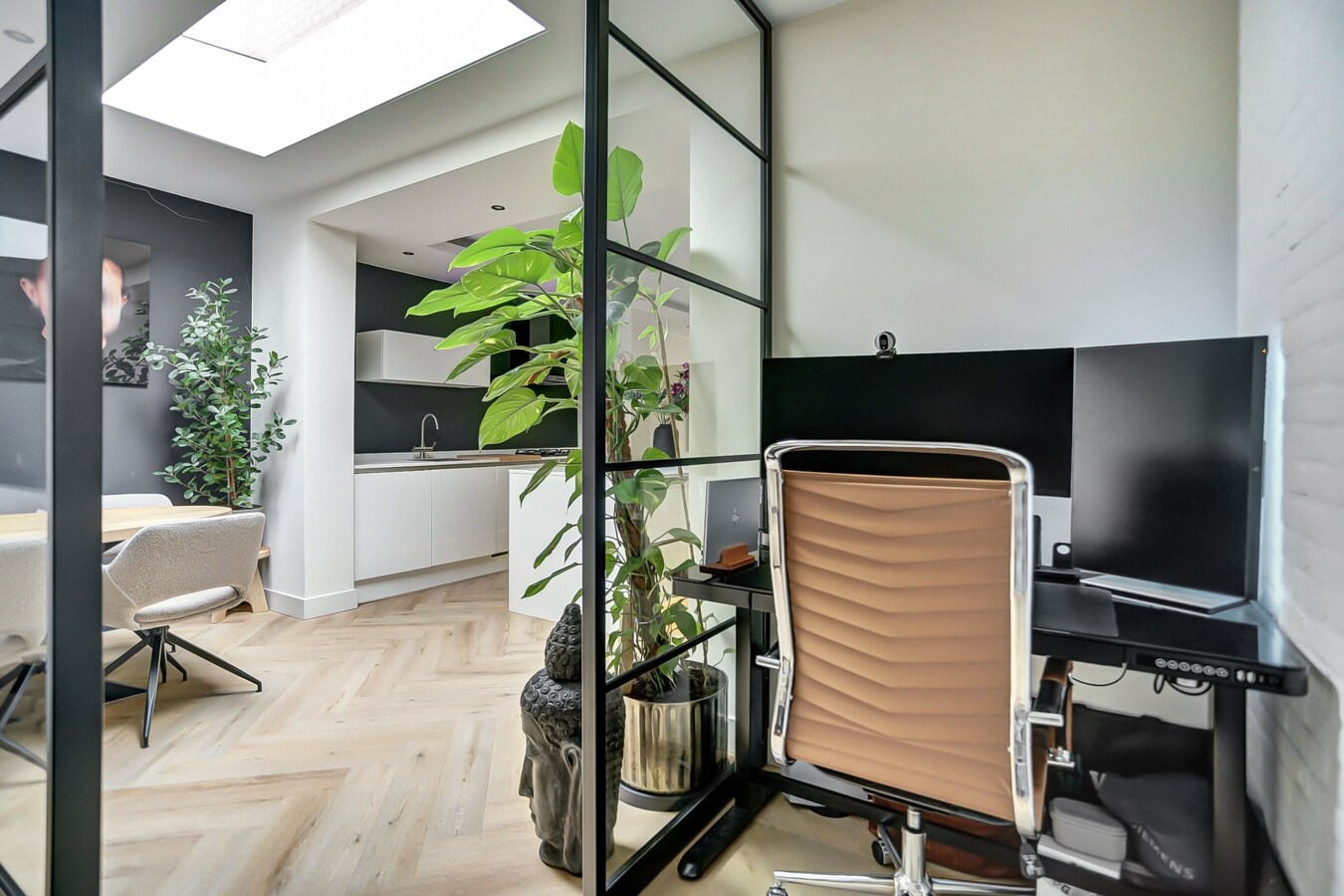 Eengezinswoning verkocht | onder voorbehoud in Tilburg