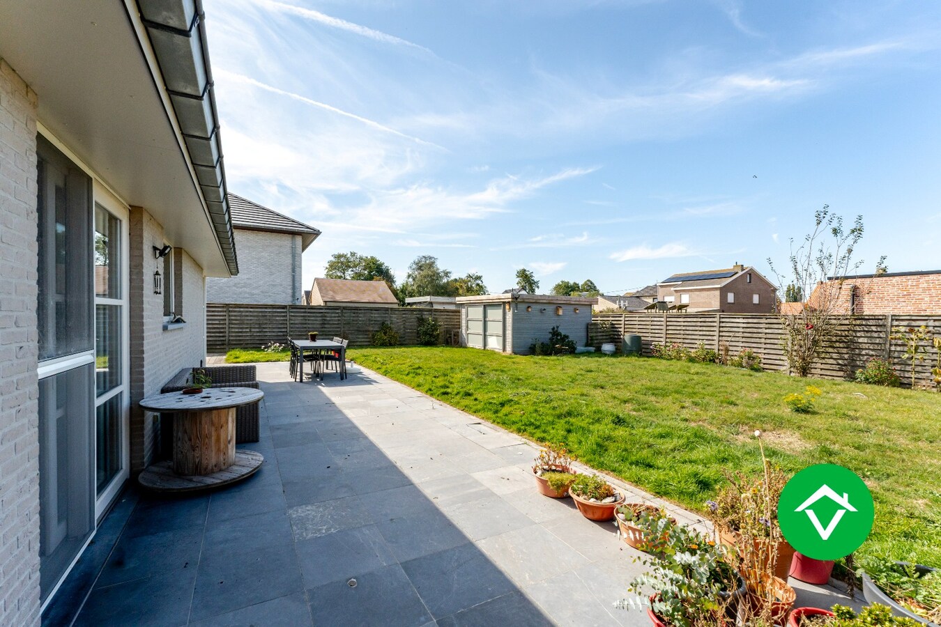 Hedendaagse gezinswoning met 5 slaapkamers en carport in Koekelare (De Mokker) 