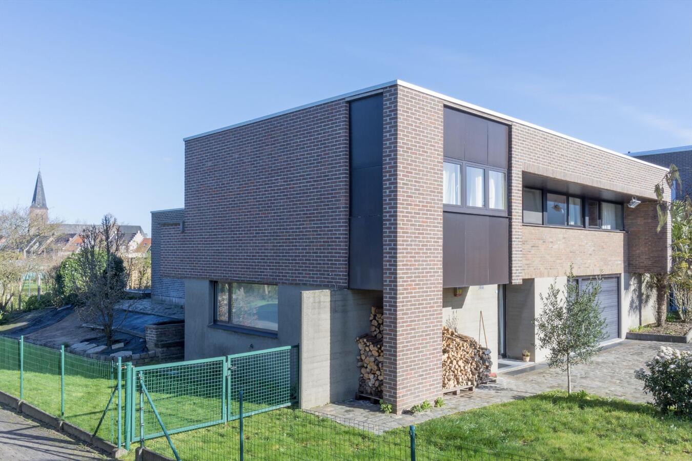Stijlvolle villa met ruime tuin 