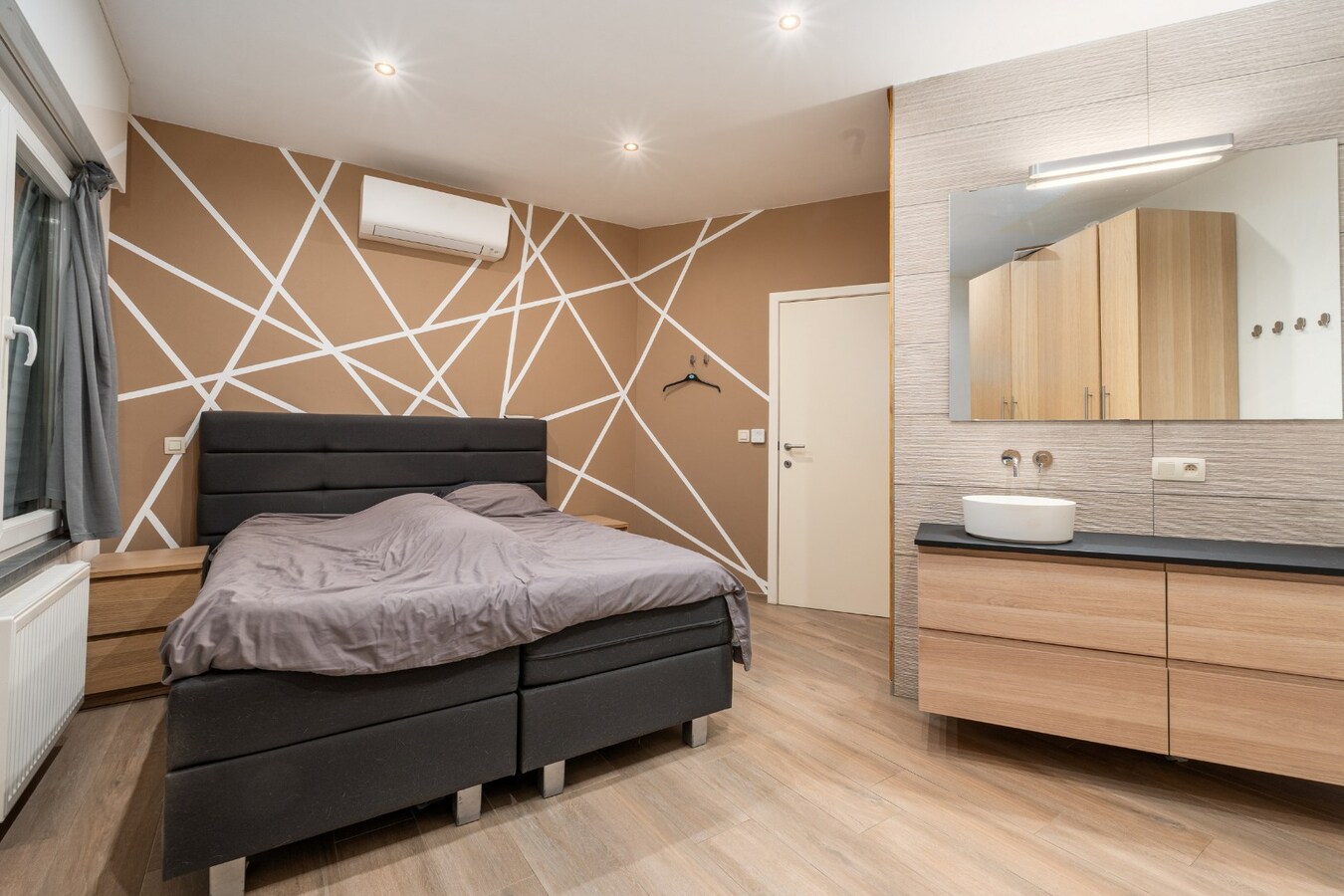 Gerenoveerde rijwoning nabij centrum Blankenberge 