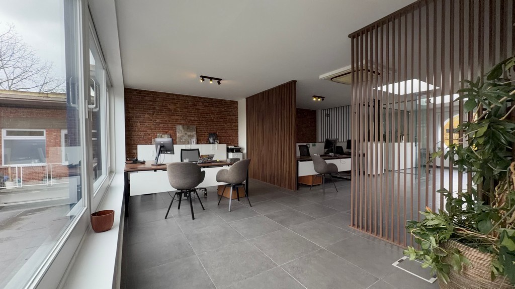 Mooi ingerichte kantoorruimte te huur in Wilrijk